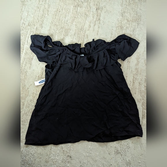 Black Ruffle Top - Picture 3 of 4